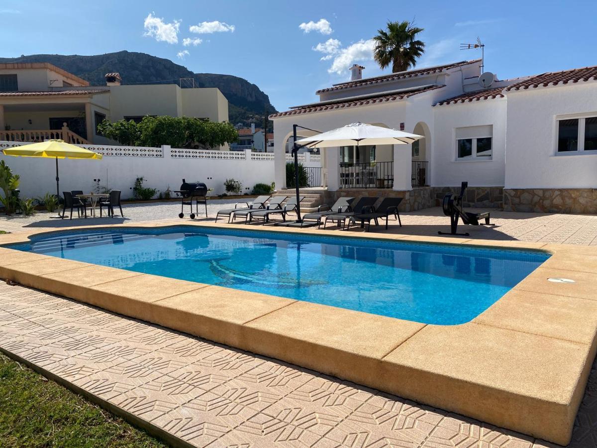 Villa Con Piscina, Soleada, Tranquila Y Centrica Calp Exterior foto